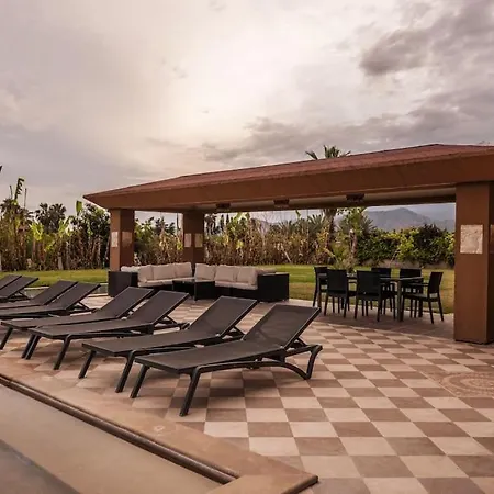 Villa Aura #1 *
