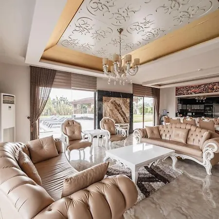 Aura #1 Villa